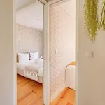 Akicity Mouraria Greenery *