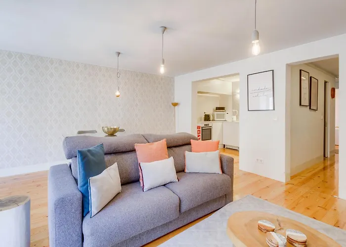 Akicity Mouraria Greenery Apartment *