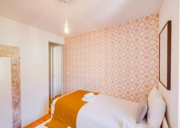 Akicity Mouraria Greenery Lissabon