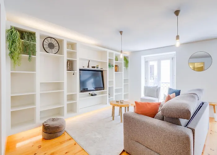 Akicity Mouraria Greenery Lissabon